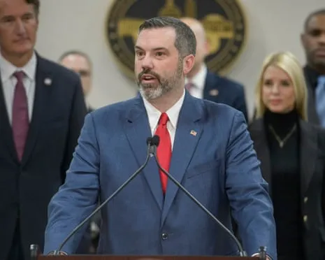 Federal Prosecutor Tasked with Investigating Trump Critics Resigns Following Demands from Administration
